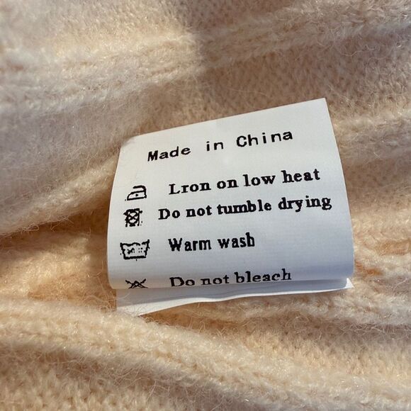 Hope Horizon Cream Cable Knit Ruffle Hem
Sweater Boutique Mini Dress - Picture 16 of 16